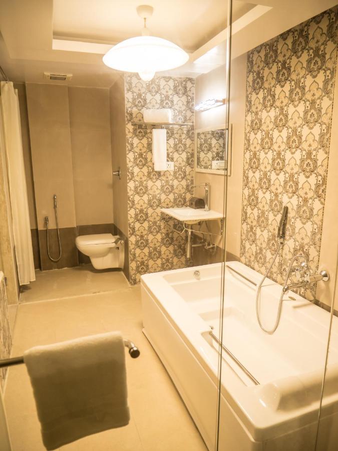 Hotel Blue Waves Jangli Ghāt Zewnętrze zdjęcie