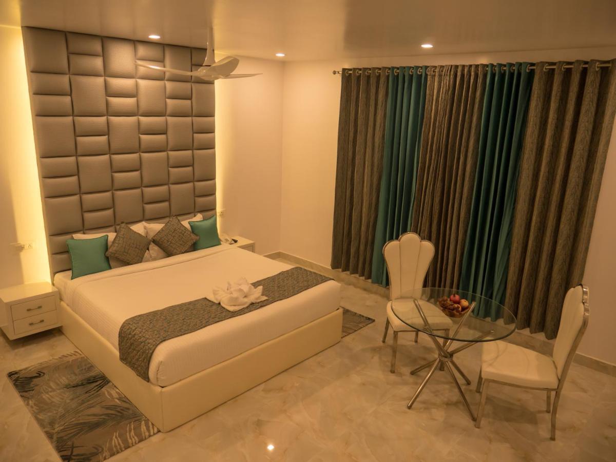 Hotel Blue Waves Jangli Ghāt Zewnętrze zdjęcie