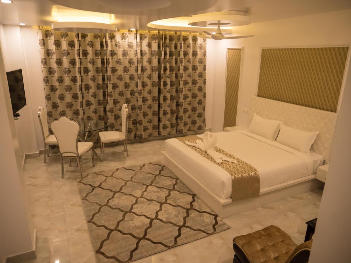 Hotel Blue Waves Jangli Ghāt Zewnętrze zdjęcie